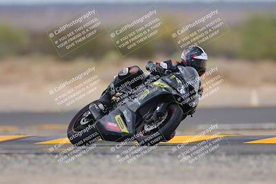 media/Sep-11-2022-SoCal Trackdays (Sun) [[81b7e951af]]/Turn 7 (1145am)/